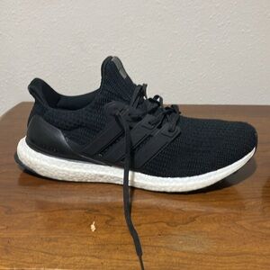 like new worn once . bought year ago sz 12.5 ultra boosts 5.0 DNA no box.